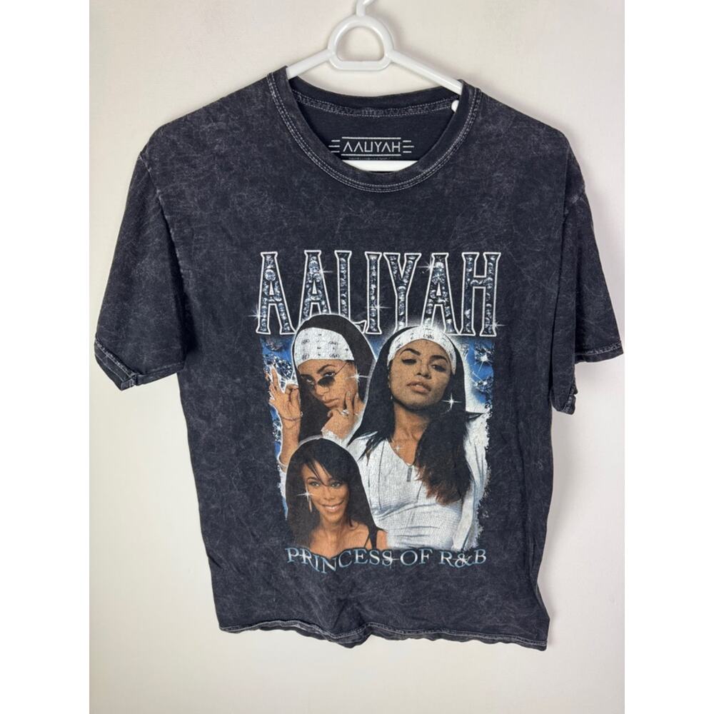 Aaliyah Tee Shirt - Women's Small/Medium